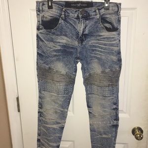 Men’s Stylish Blue Jeans